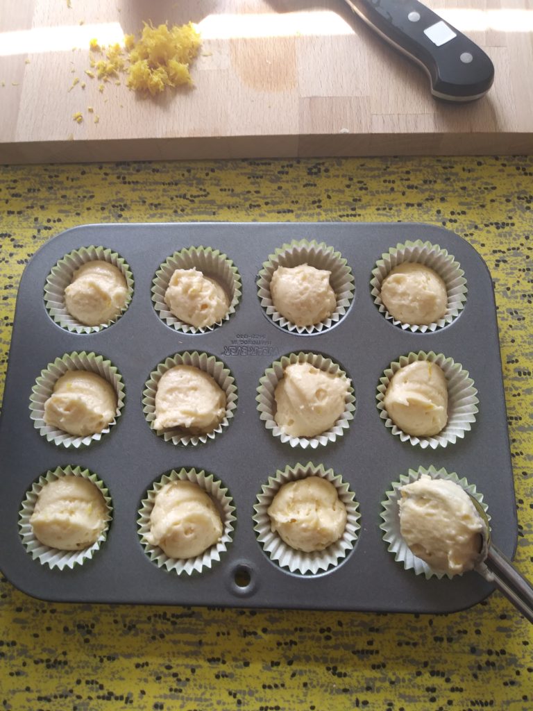 Mini Lemon Cupcakes with Lemon Mascarpone Frosting