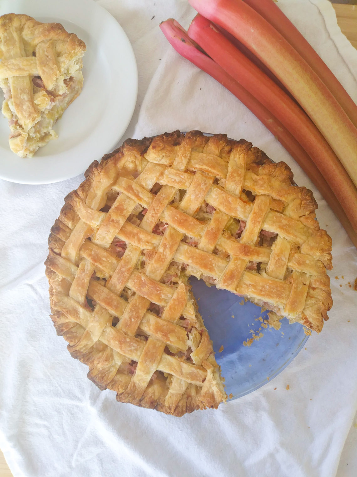 Rhubarb Custard Pie