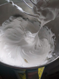 Quick Meringue Frosting