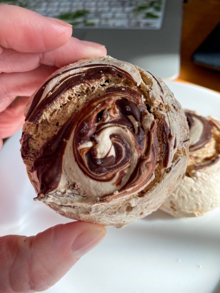 Mocha Swirl Meringues