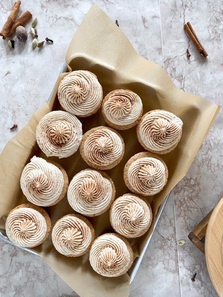 Chai Spice Pound Cake Cupcakes