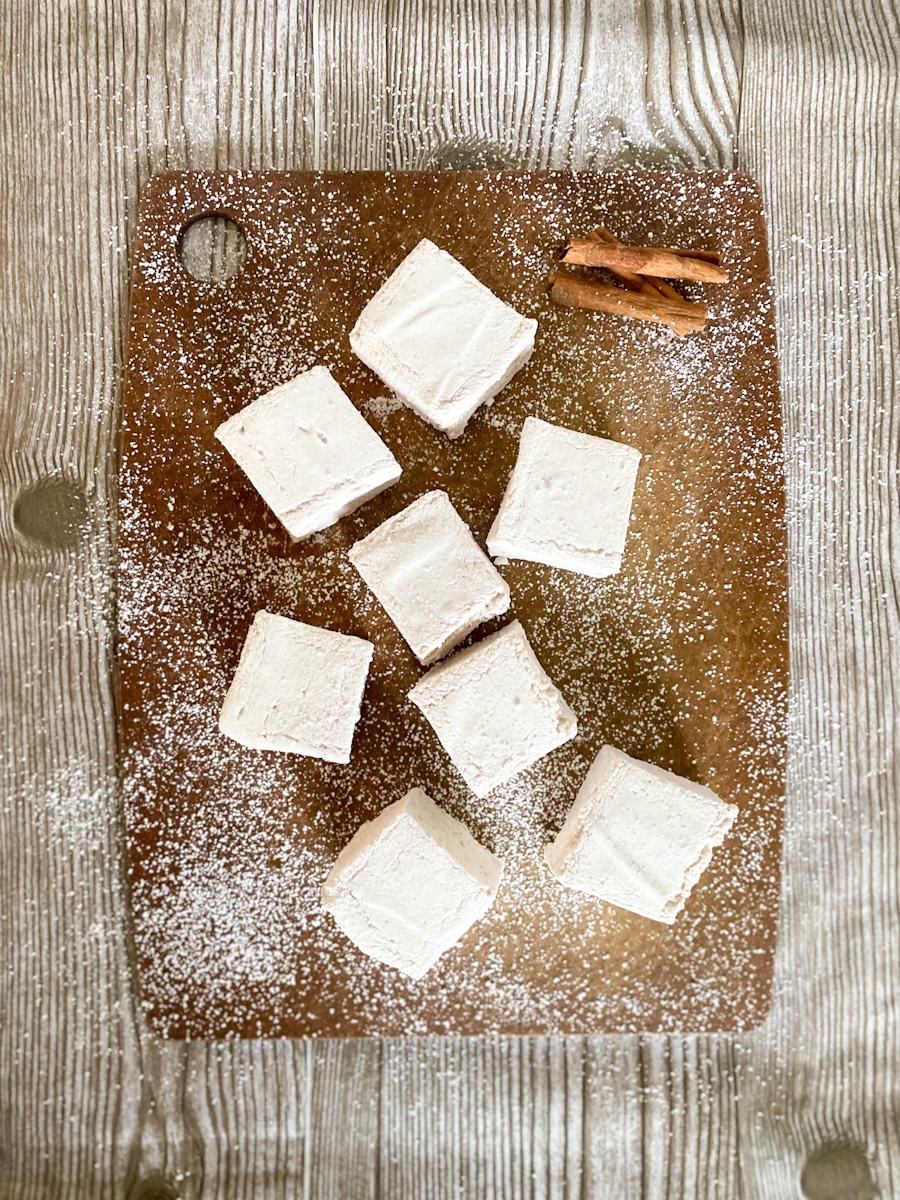 Dehydrated Mini Marshmallows ~ The Recipe Bandit