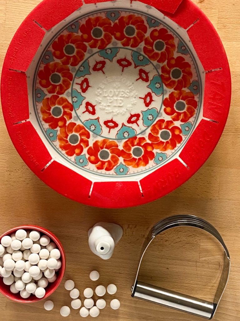 Pie-baking tools