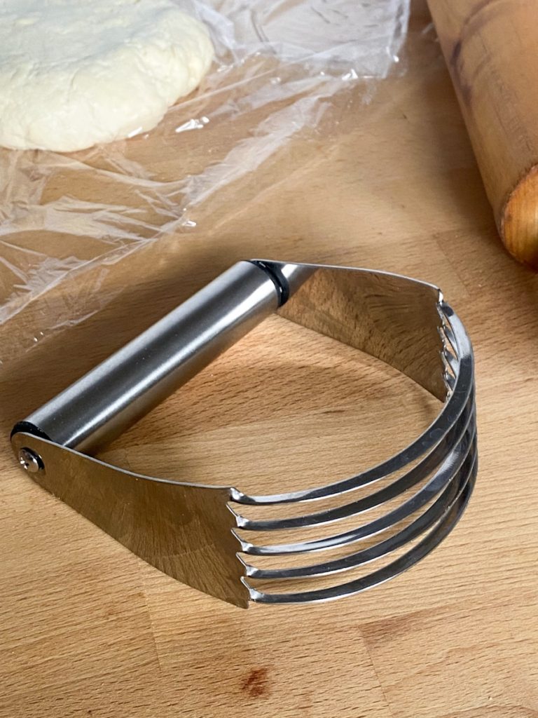 pie-baking tools