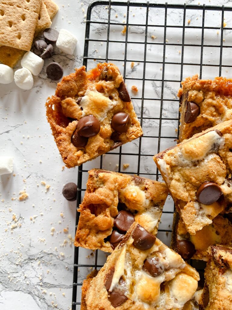 peanut butter s'mores bars