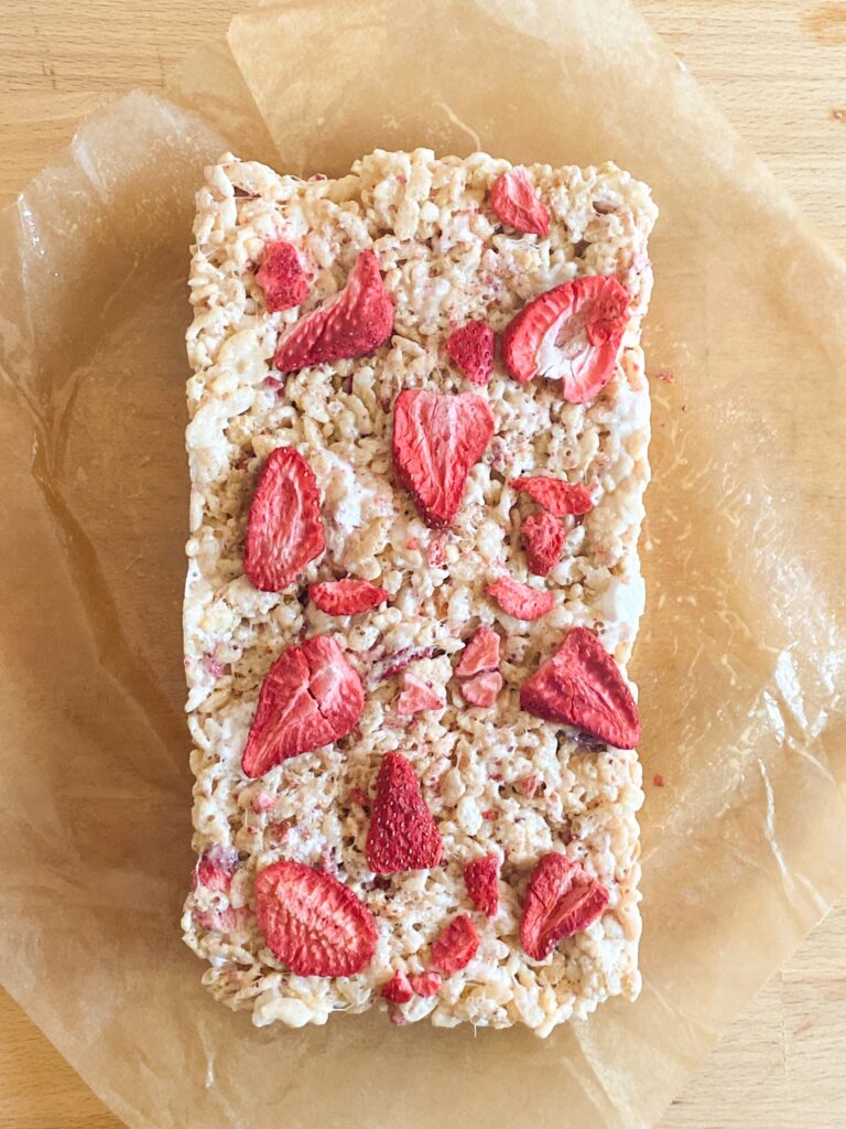Strawberries and Cream Rice Krispie Bars