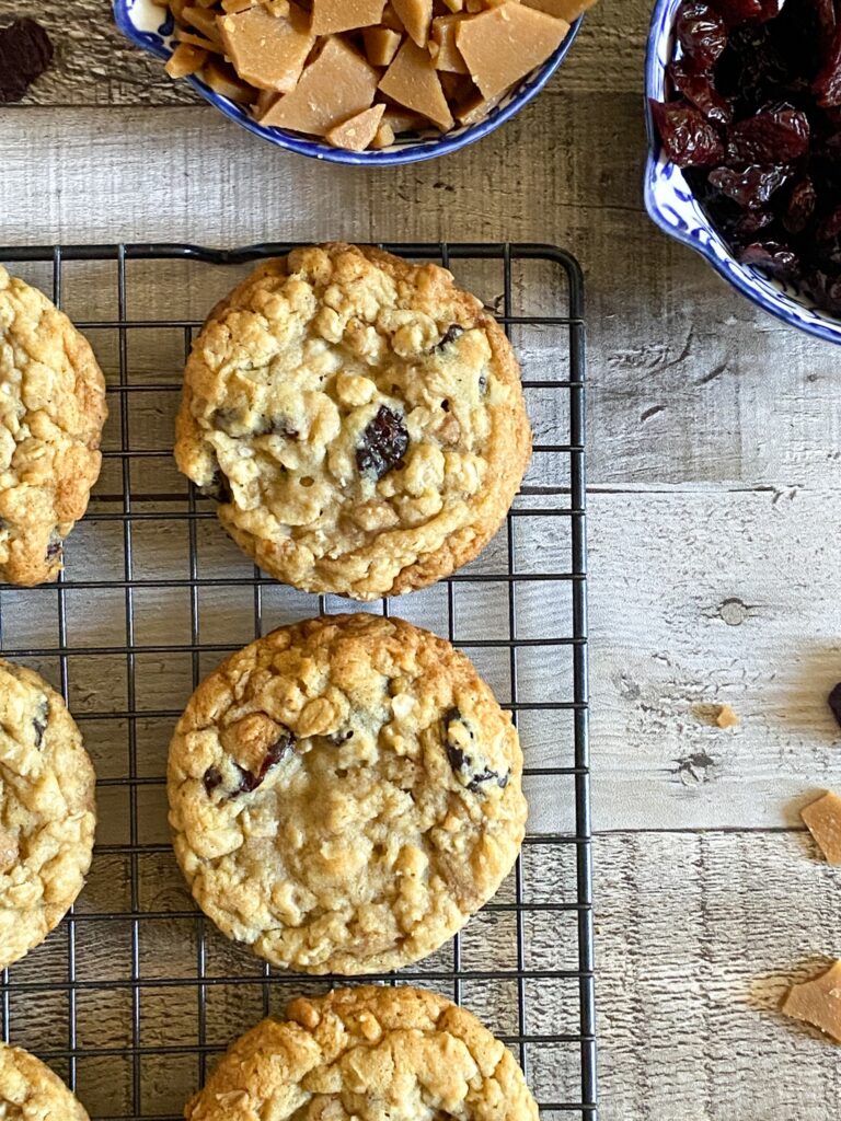 Cherry and Toffee Oatmeal Cookies