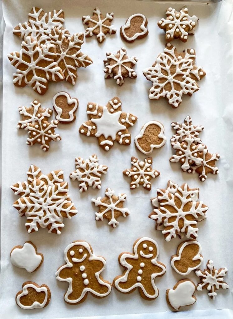 old-fashioned gingerbread cookies