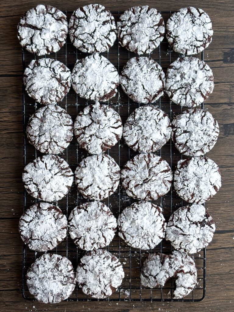 Vegan Chocolate Crinkle Cookies